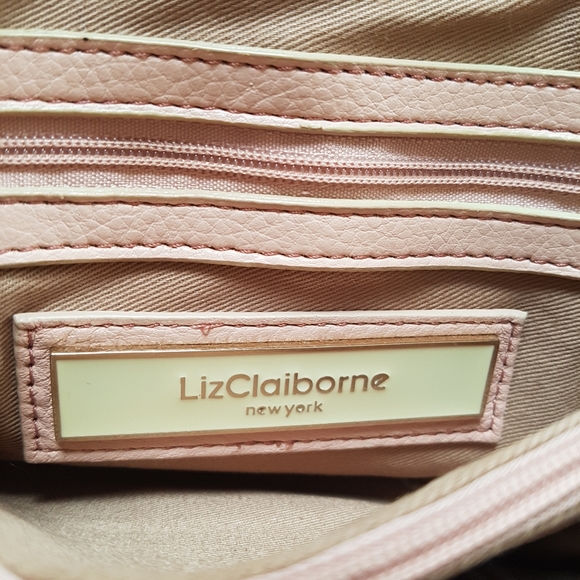 Sweet blush pink Liz Claiborne clutch purse - Picture 4 of 15